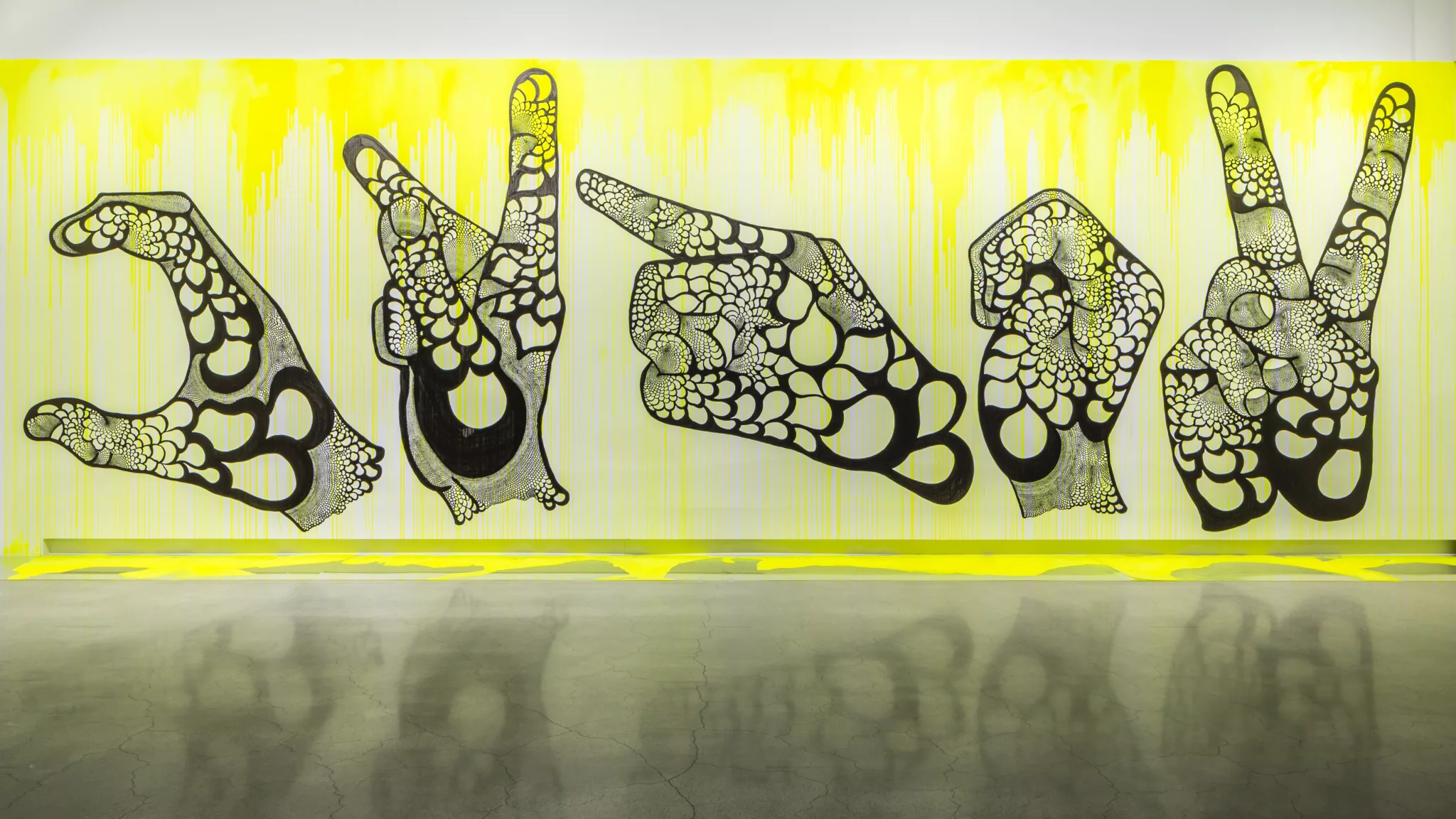 har-nu-ett-fysiskt-mote-installationsvy-01-2014