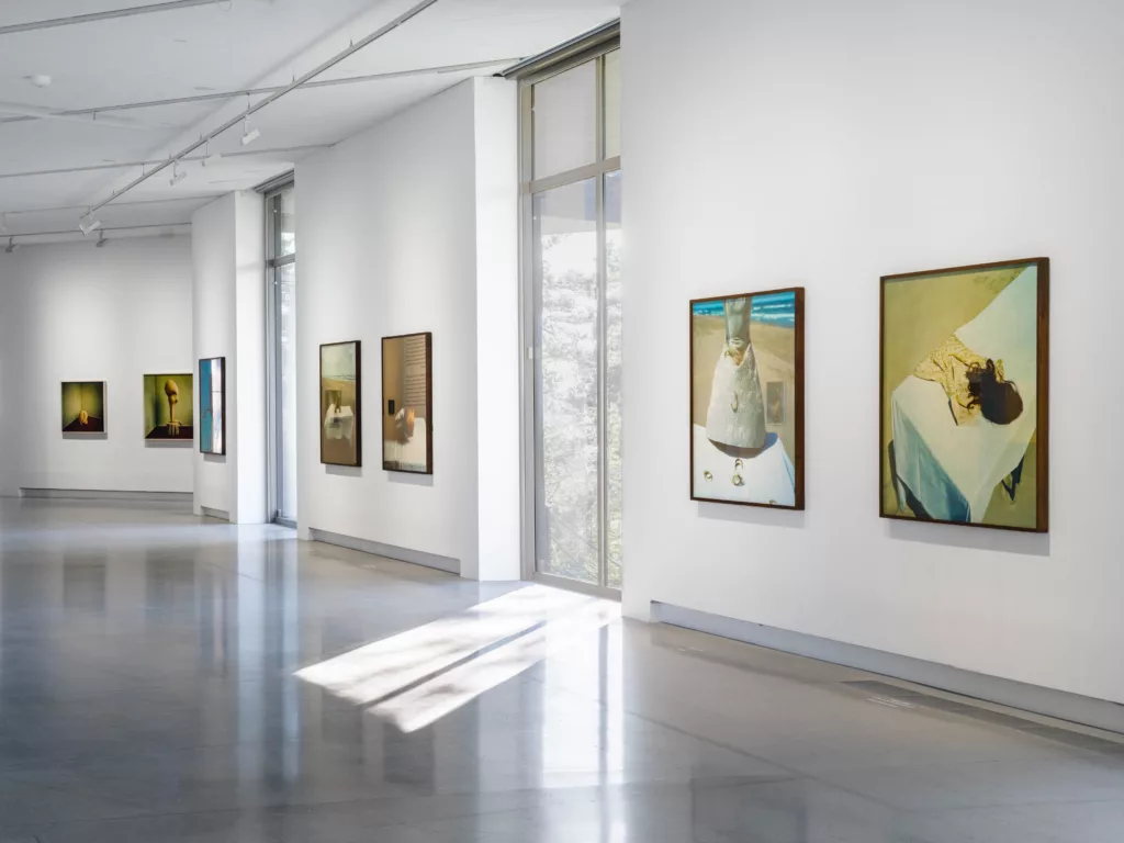 denise-grunstein-eftermale-installationsvy-01-beranger-2023
